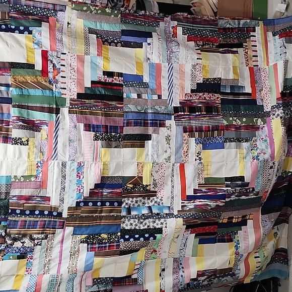 Hand Crafted Vintage HandstitchedQuilt Topper 82